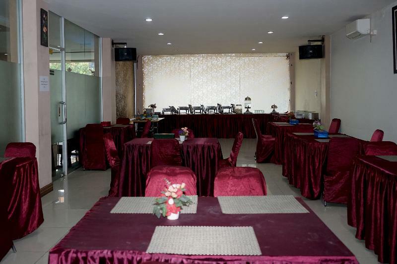 Grand Vella Hotel Pangkal Pinang Extérieur photo