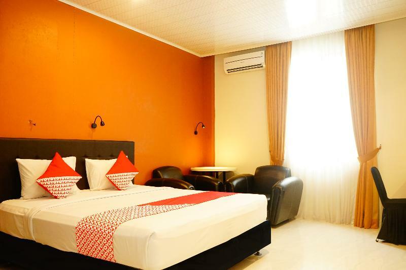 Grand Vella Hotel Pangkal Pinang Extérieur photo