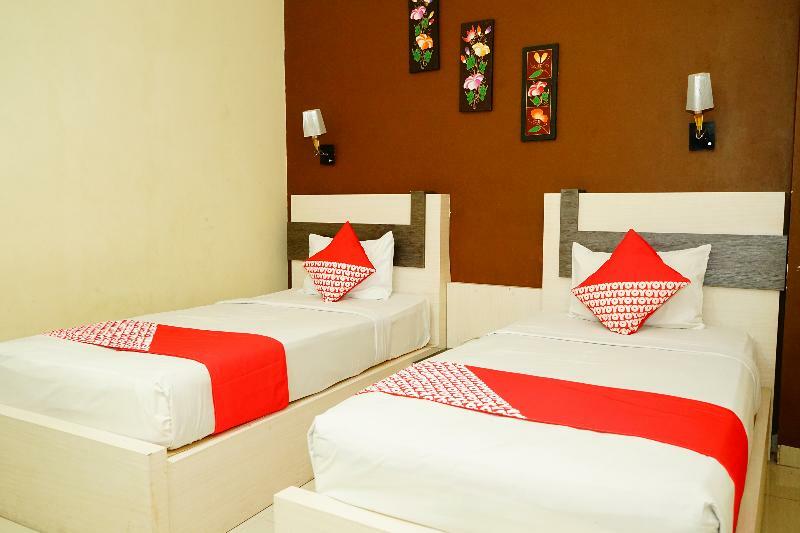 Grand Vella Hotel Pangkal Pinang Extérieur photo